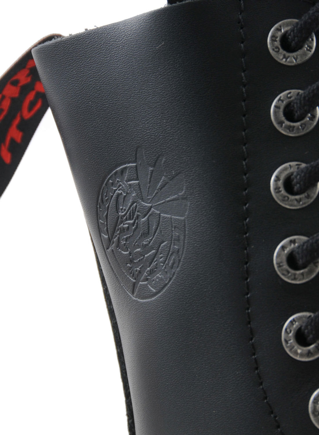 Angry Itch 10-øjet ståltå støvler i læder, sort