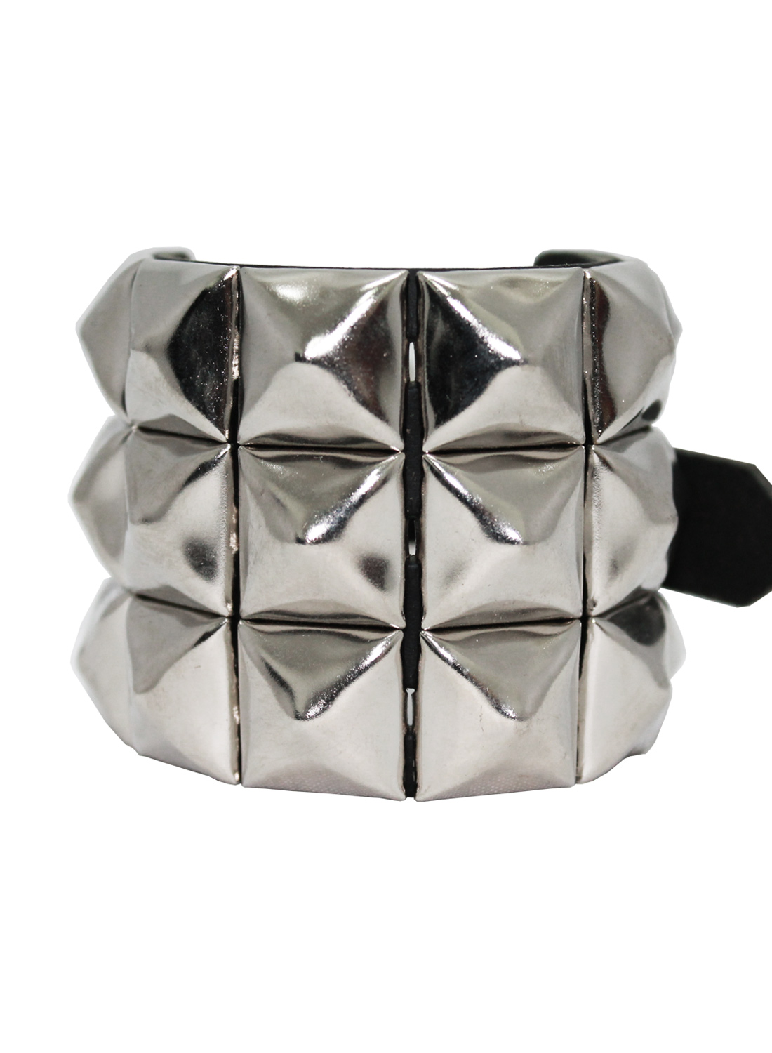 3-rækket pyramidearmbånd