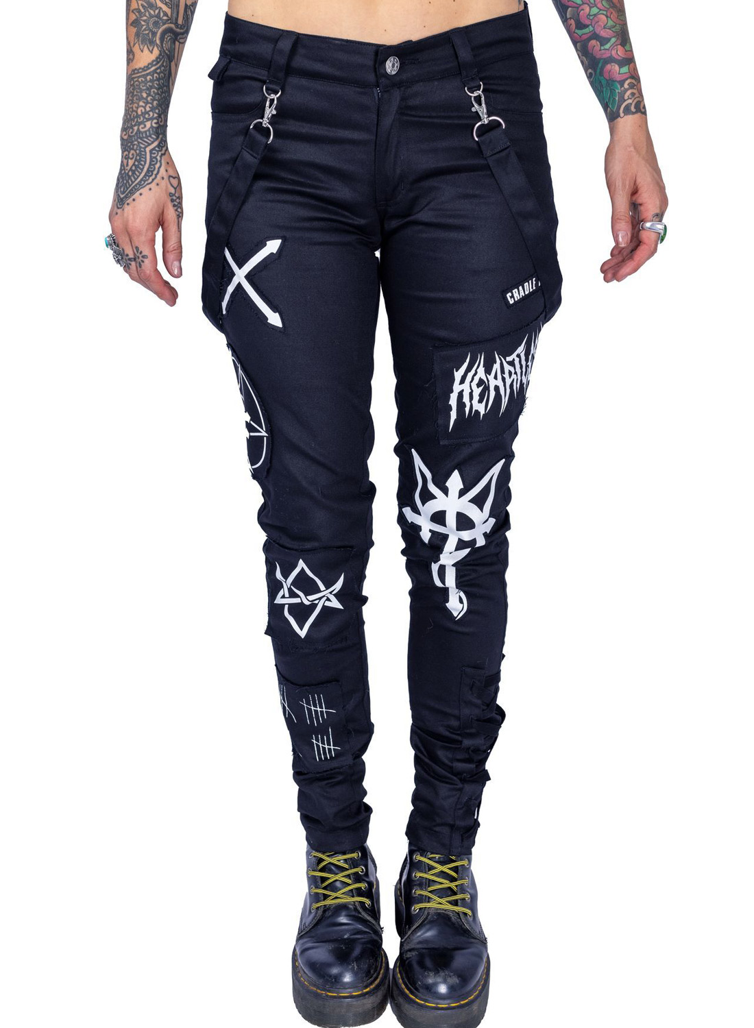 Hjerteløse heksebukser