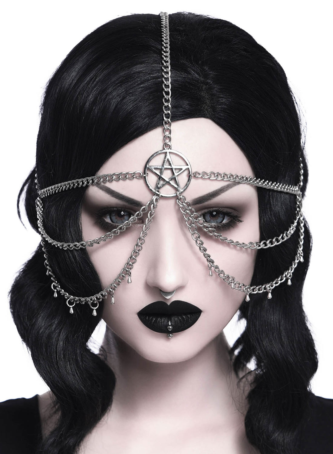 Ypperstepræstinde hovedbeklædning