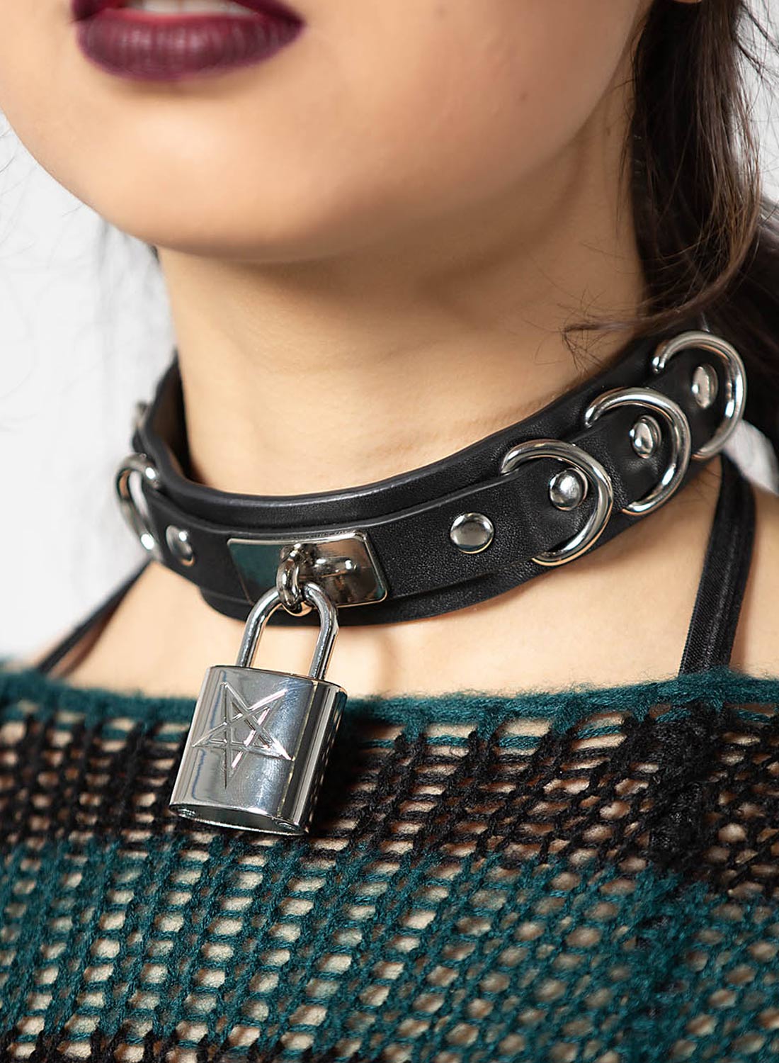 Lås og indlæs choker