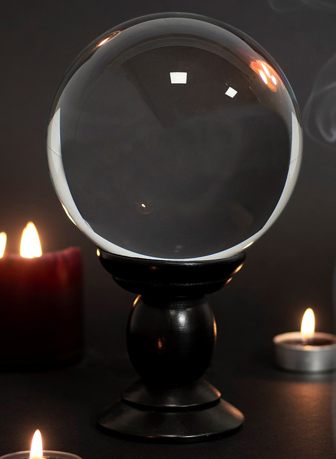 Krystalkugle på sand