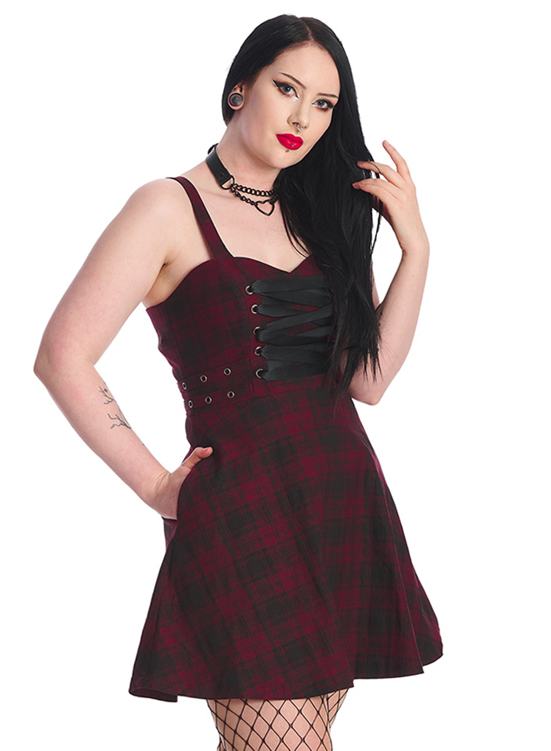 Kjole med slidte kyllinger