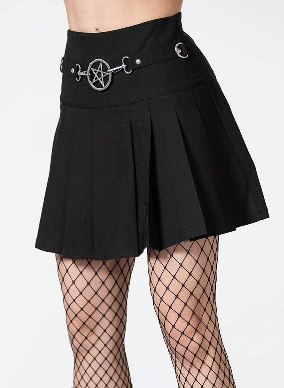 Skræmmende plisseret nederdel