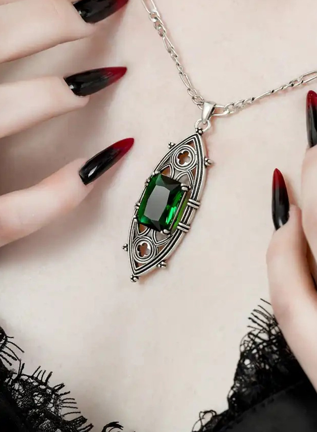 Genskab Dark Soul-halskæde