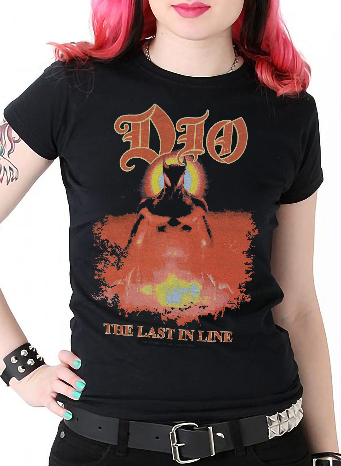 Dio Last In Line Album Top med “The Last in Line” motiv og ildinspireret print i rød og orange