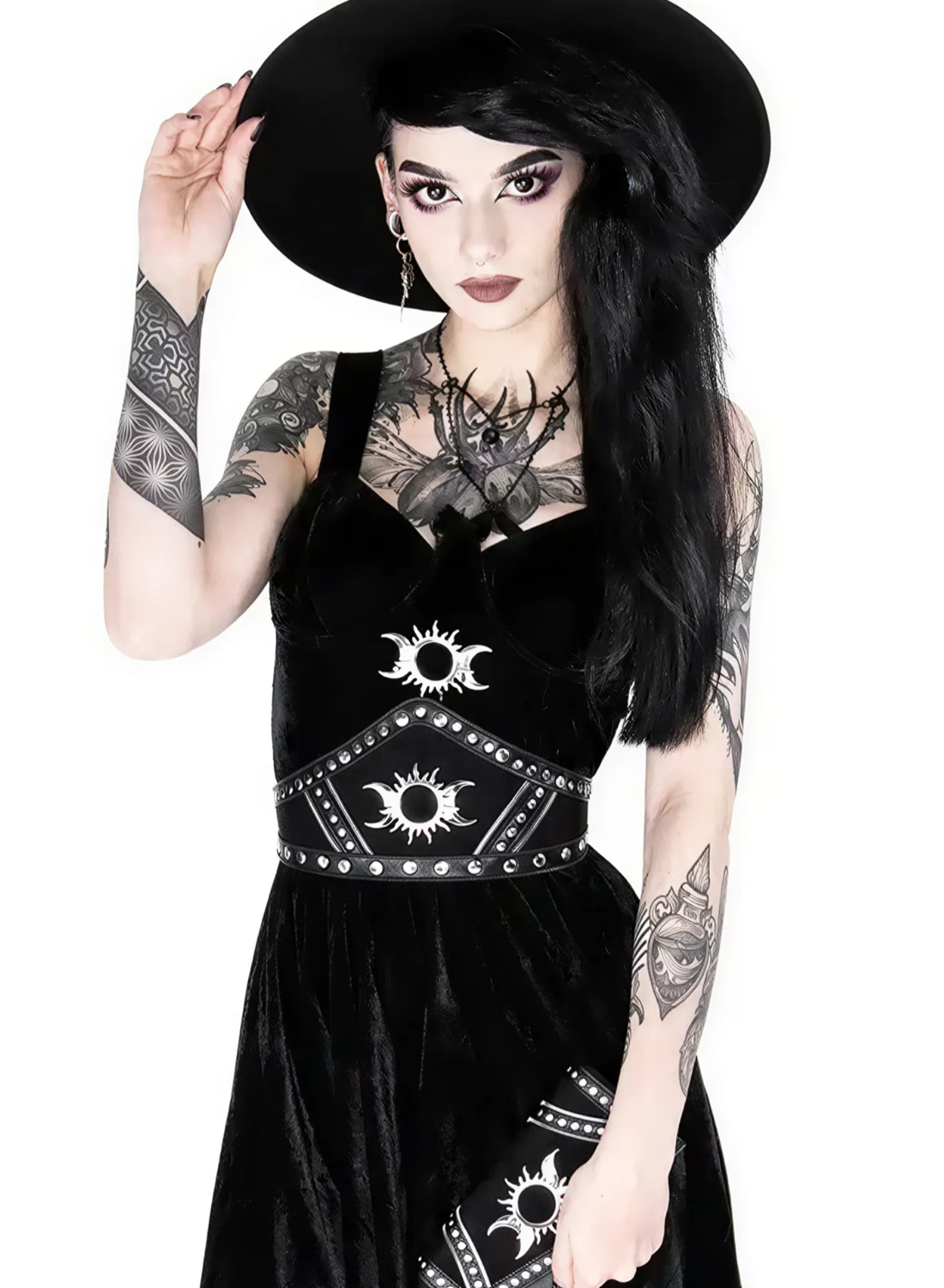 Restyle Goodess taljebælte. Sort gotisk taljebælte med Triple Goddess motiv og sølv nitter